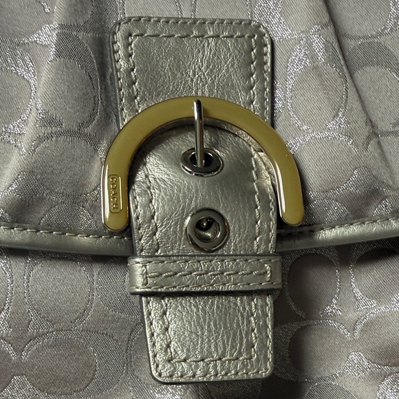 Coach Metallic Silver Shoulder Bag - Picture 4 of 8